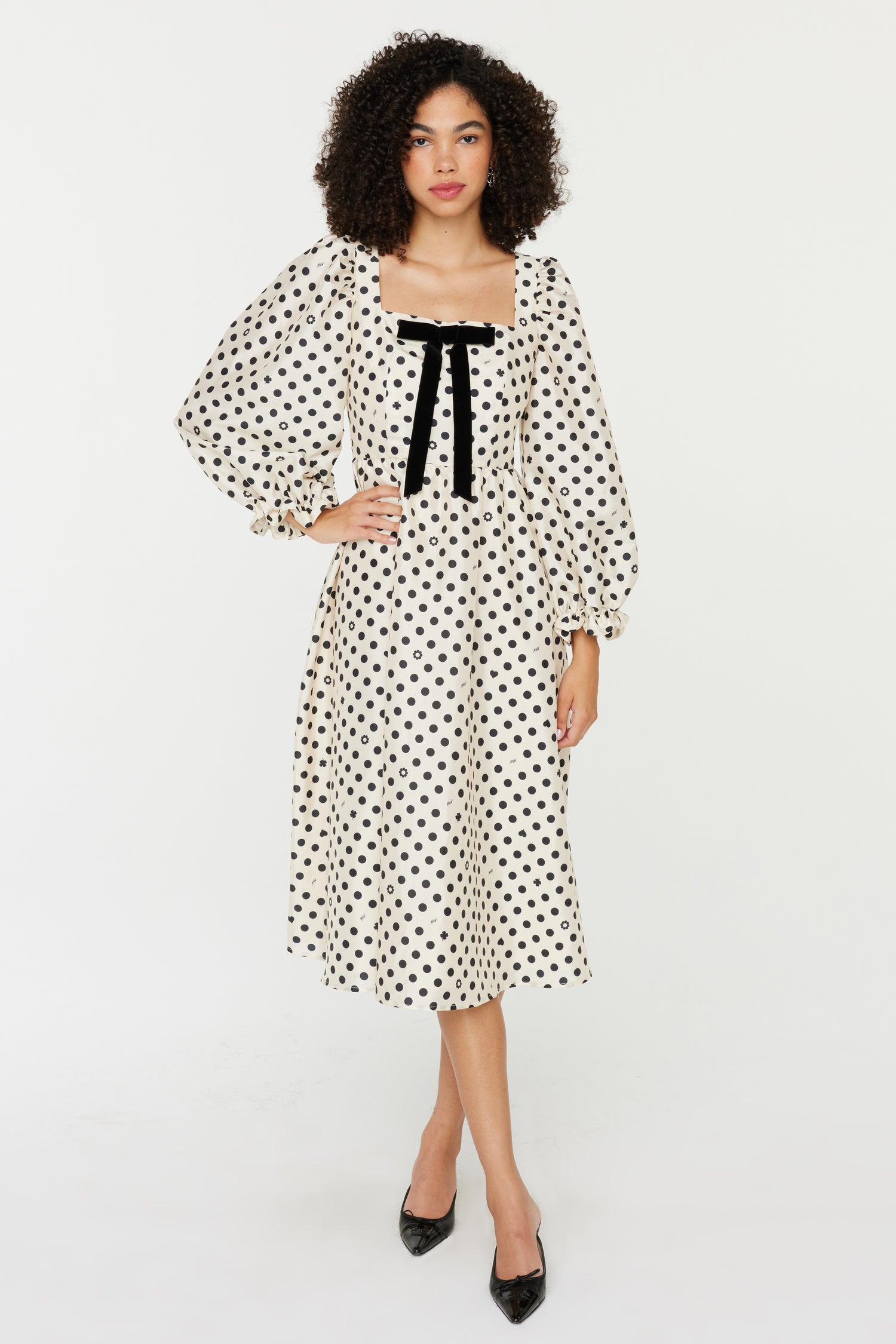 Georgia Dress w. Bow - Black & White Polka Dot HVN Georgia Dress w. Bow - Black & White Polka Dot HVN
