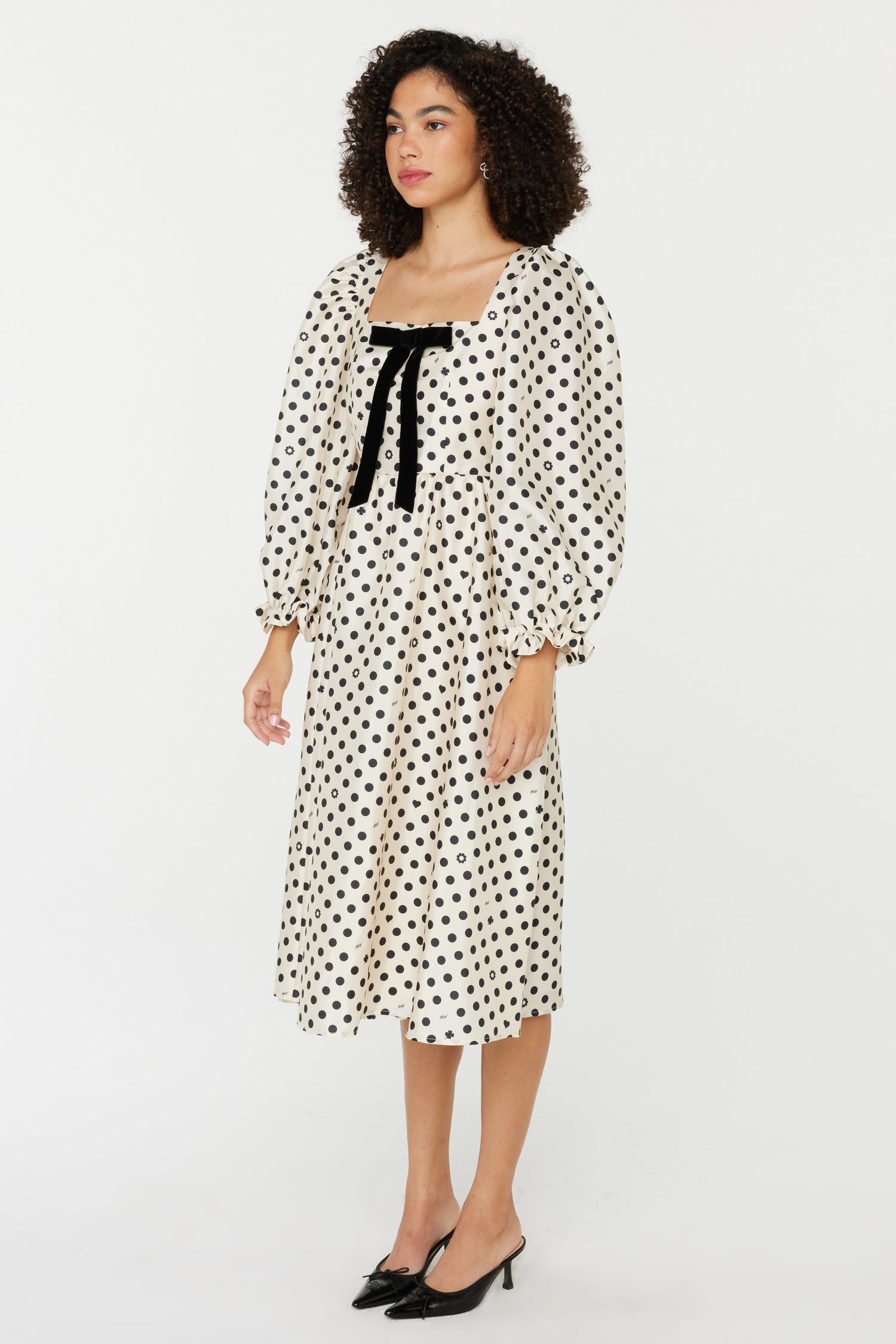 Georgia Dress w. Bow - Black & White Polka Dot HVN Georgia Dress w. Bow - Black & White Polka Dot HVN