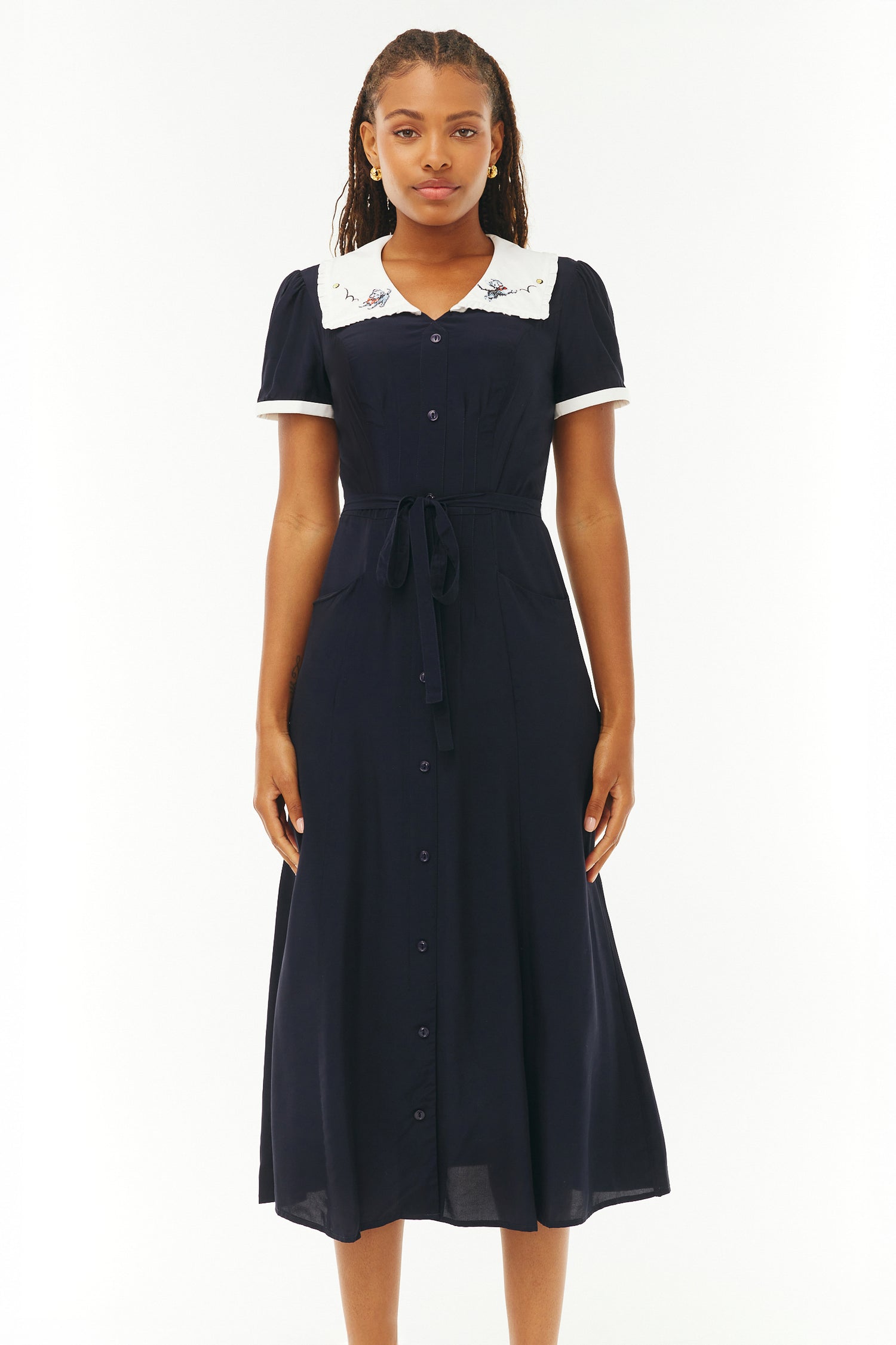 Embroidered Marina Collar Dress - Navy w. Puppy Embroidery HVN Embroidered Marina Collar Dress - Navy w. Puppy Embroidery HVN